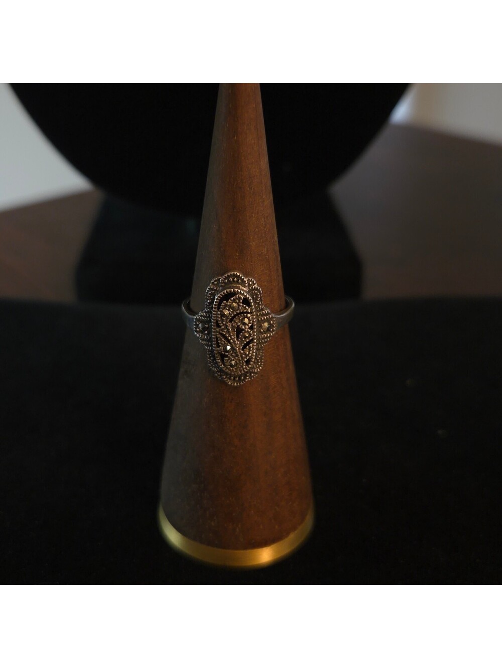 Vintage Size 7 Sterling Silver Marcasite Floral Ring